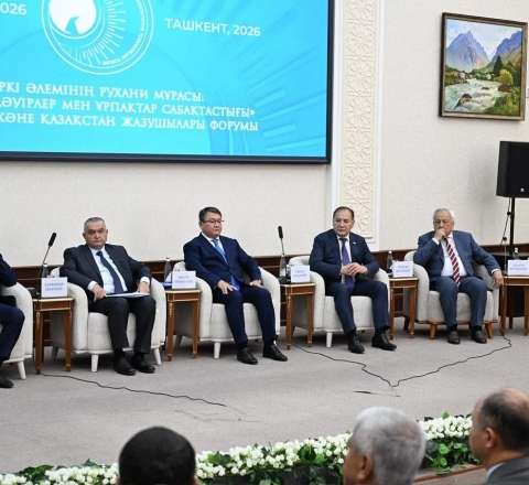 “Dövrün nəfəsi xalq sənətində” sərgisi Qazaxıstanda nümayiş olunur 