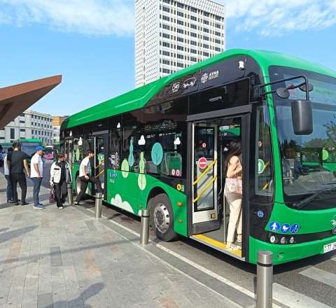 “Ekspres avtobuslara mindinsə, elə bil,  dustaqsan”