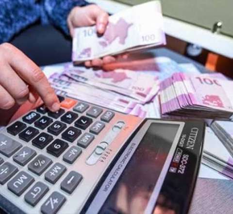 Azərbaycanda sosial müavinəti niyə daha çox xanımlar alır? 