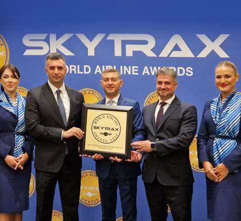 AZAL “Mərkəzi Asiya və MDB-nin ən yaxşı regional aviaşirkəti” oldu 