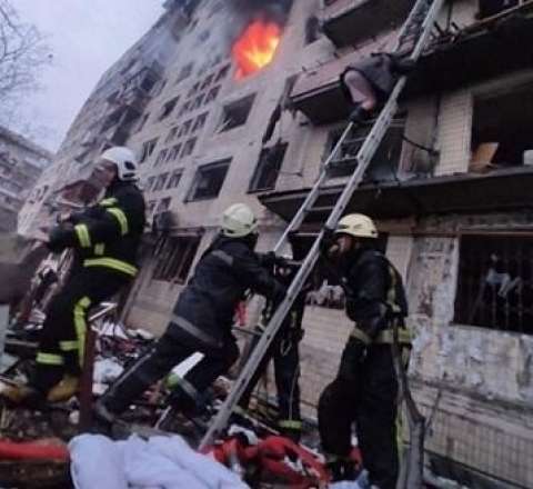 Azərbaycanlı polis rəisinin iş otağı dronla vuruldu 