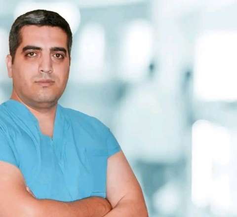 Cərrahdan həmkarlarına sərt sözlər:  Bu video hamını çaş-baş saldı