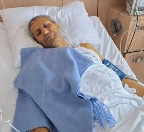 Əvəz Zeynallının vəziyyəti kəskin pisləşib  – Prezidentə müraciət üçün imza toplanır
