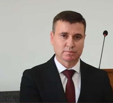 İşdən çıxarılan icra başçısı kimdir?  - DOSYE
