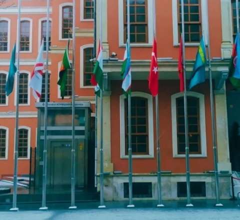 TDT Katibliyində dövlət bayraqları endirildi – SƏBƏB 