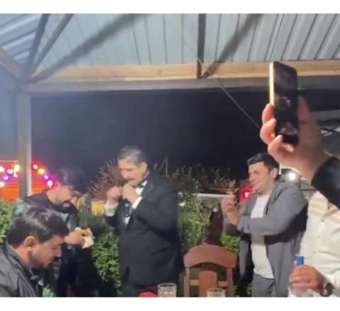 Xalq artistinin məclisdə pul toplaması qınandı  