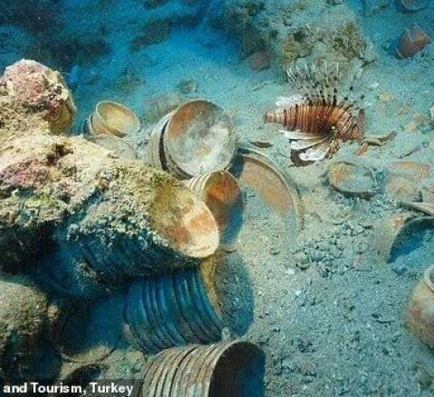 2100 illik batan gəmi tapıldı: Dənizin dibindən "xəzinə" çıxdı  - FOTO