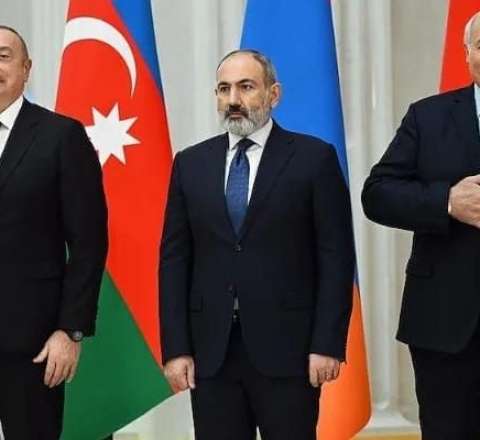 "Bizdən qaça bilməyəcək" -  Lukaşenkodan Paşinyana