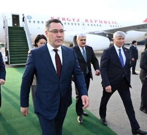 Qırğızıstan Prezidenti Azərbaycana gəldi –  FOTO