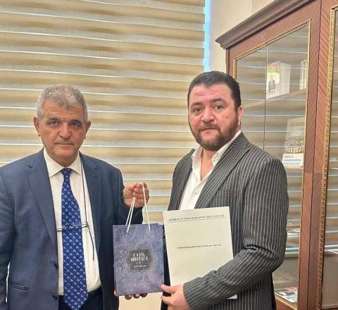 Komitə sədri "Bakupost"u təbrik etdi 