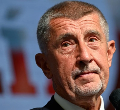 Babiş: Trampın Putinlə razılaşması Avropanı  çətin vəziyyətdə qoydu - VİDEO