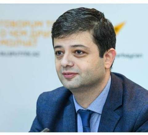 Yüksək vəzifə verilən Vüqar Zifəroğlu kimdir?  - DOSYE