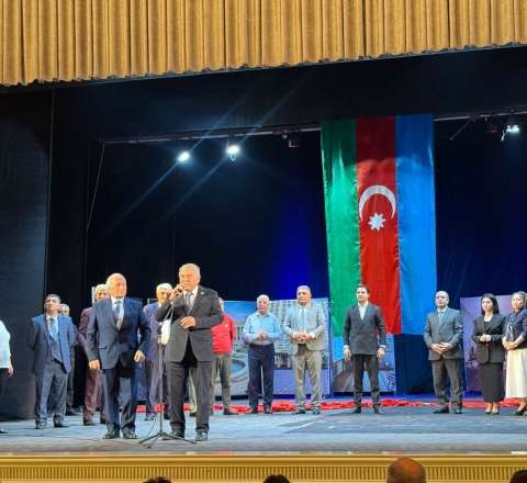 Sabir Rüstəmxanlının “Sürgün sevgi” pyesinin Sumqayıtda premyerası keçirildi 
