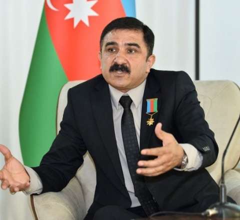 "6 saat ac-susuz qaldım" - İbad Hüseynov Gürcüstanda saxlanılmasından danışdı 
