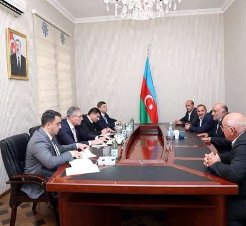 Azər Məmmədov Ağcabədidə vətəndaşlarla görüşdü 
