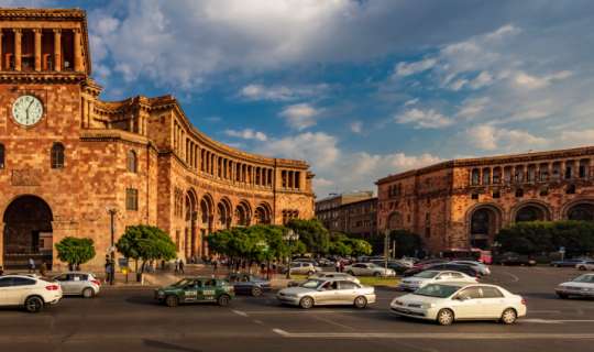Çətin dövr gəlir: hücuma məruz qalacağıq - Paşinyanın adamı 