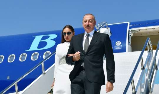 İlham Əliyevin Qırğızıstana səfəri başa çatdı 