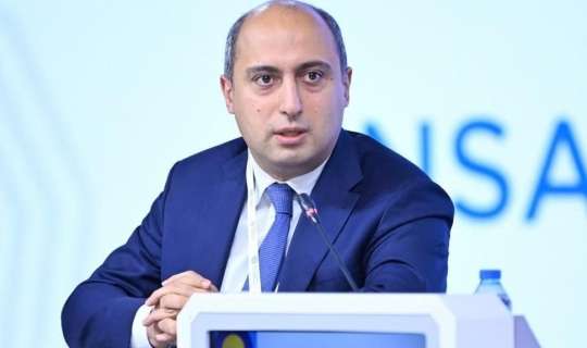 Dərsliklər əhəmiyyətini tamamilə itirəcək - Nazir 