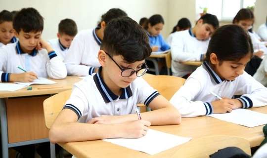 Biləsuvarda orta məktəb bağlanır? - RƏSMİ AÇIQLAMA 