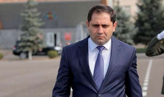 Zəngəzurda təkcə dəhliz yox, həm də...- Erməni nazir 