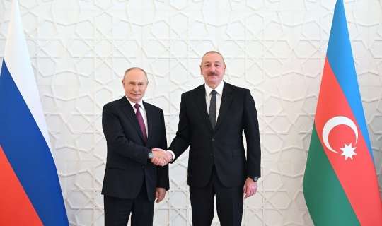 Putin İlham Əliyevə zəng etdi 