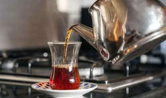 Gün ərzində neçə fincan çay içmək olar? 