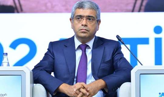 Nazir şöbə müdirini vəzifədən azad etdi - FOTO 