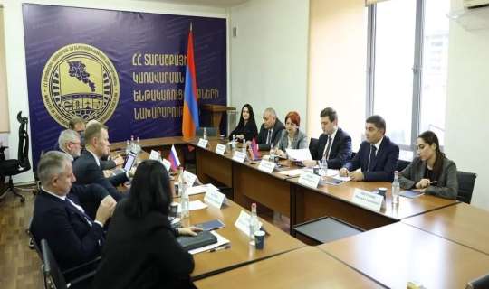 Ermənistan və Rusiya Azərbaycana gedən dəmir yolunun bərpasından danışdı 