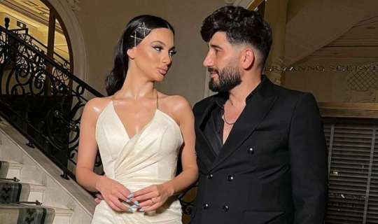 Azərbaycanlı blogerlər: Başımızın üstündən raketlər uşur - VİDEO 