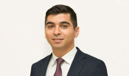 Yeni nazir müavininin atası özündən məşhur imiş 