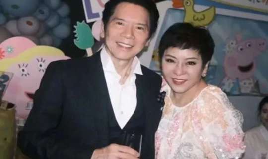 Oğullarına qəpik də verməyən milyarder: Arvadı Brüs Linin ölümünə səbəb olub? 