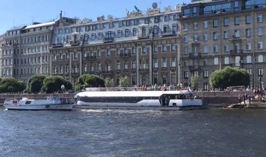 Azərbaycanlı iş adamı milyonluq kompleks aldı 