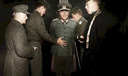 Yeganə güllələnmə: Niyə başqaları asıldı, o isə... - VİDEO