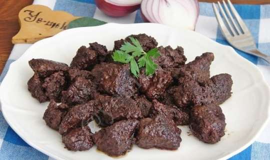 Azərbaycanda çox adam yemir, amma təbii "dopinq"dir 