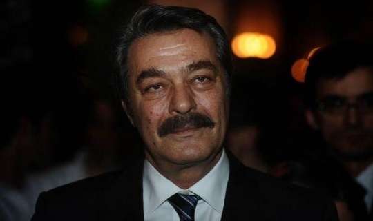 Məşhur aktyor Kadir İnanır intubasiya edildi - FOTO 