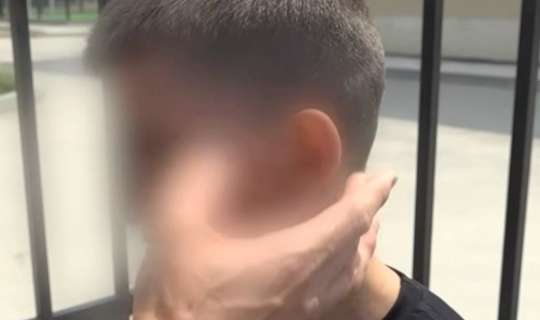 "Məni vurdu, bildirdi ki, evdə desən, qiymətini kəsəcəyəm" — VİDEO 