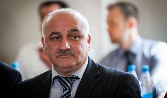 Arif Hacılının ölkədən çıxışına qadağa qoyuldu  - Vyanaya gedə bilmədi