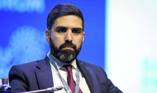 Rövşən Nəcəfin qohumu olduğunu deyib  SOCAR-a aid torpağı satmaq istədi