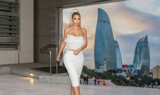 Kim Kardaşyan ona görə Bakıya gələ bilər 