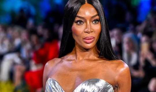 Supermodel Bakıda keçmiş sevgilisi ilə görüşdü -  FOTO