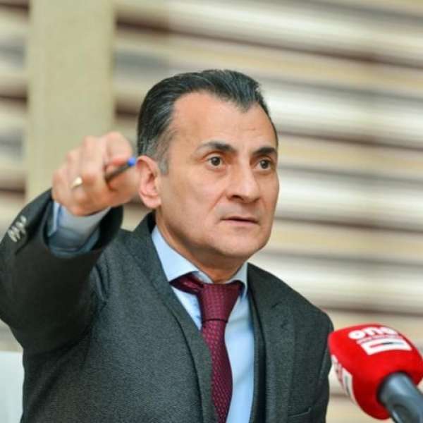 Doğub, törəyib, sonra da “Pulumu verin!” deyə qışqırmayın   - Mir Şahin