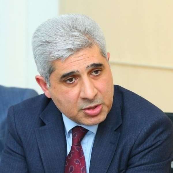 28 may ömrümə yazılan qara, həyatıma yazılan qırmızı gündür  - Mərhum qardaşıma həsr edirəm