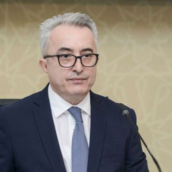 Münhen və Vaşinqton təxribatları: Kimə sərf edir, kimə yox? 