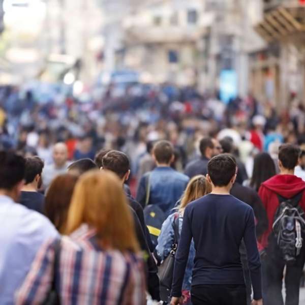 Qaçqın-köçkünlər Bakıdan əl çəkmir: sayı 3 milyonu ötüb 