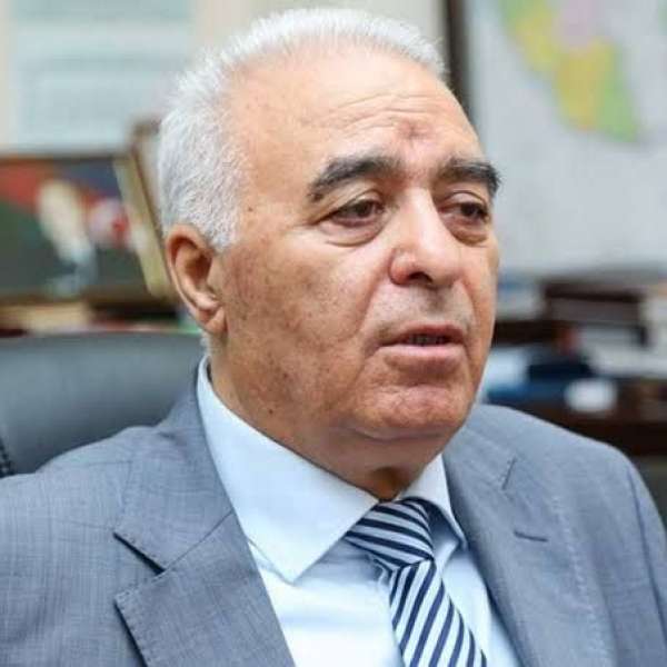 Eldar İbrahimov Mehdiyevə qarşı danışmaq istədi, özünü rüsvay etdi 