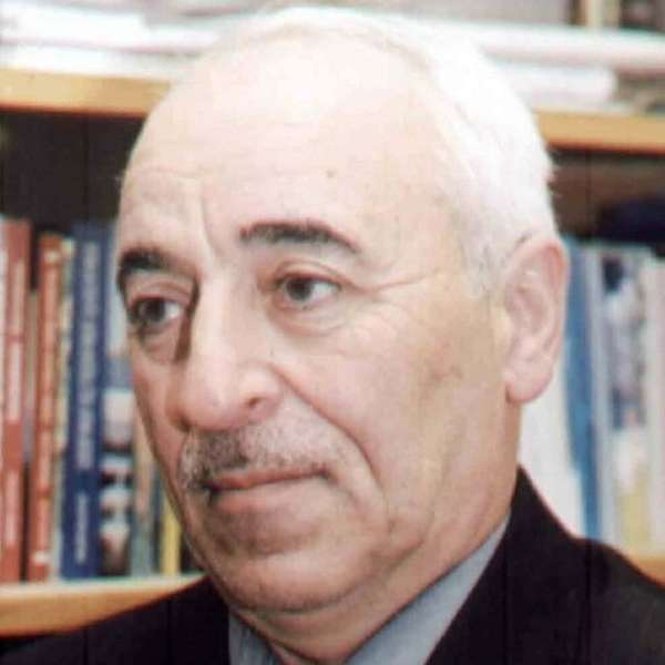  "Rus gəmisində intihar": gözlənilməz epizodlarla dolu əsər... - Hafiz Rüstəmin yazısı 