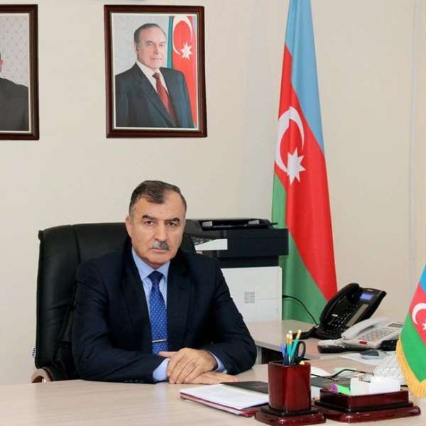 Alim ömrü, ata qüruru... 