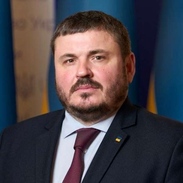 Ədalət uğrunda mübarizə aparmağı öyrədən… - Ukrayna  səfirinin yazısı 