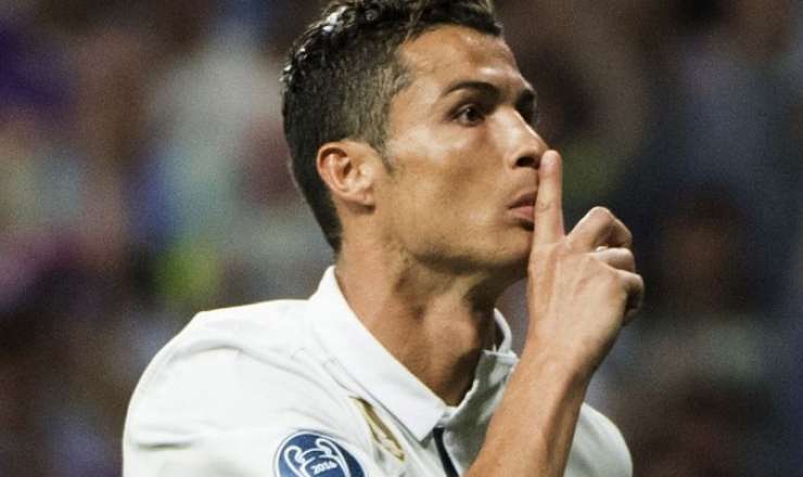 Ronaldo antirekorda imza atdı 