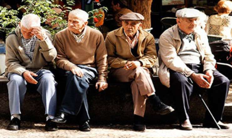 50 yaşdan yuxarı insanlar səhər yeməyində  nə yeməlidir?